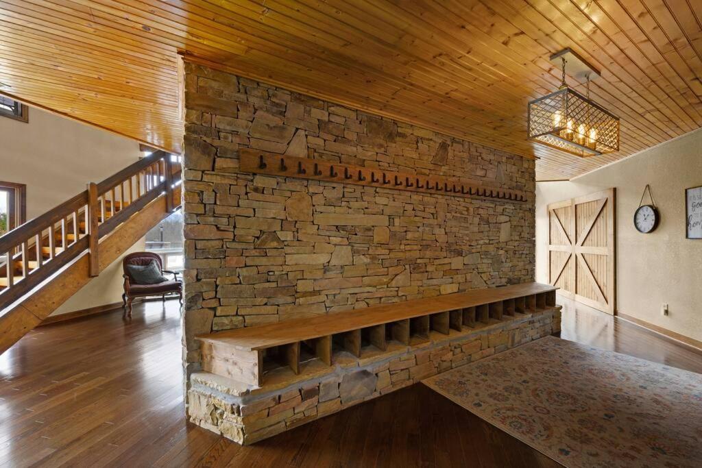 Crestview Estate 5 Acres-Heated Pool-5Min To Strip Villa Pigeon Forge Exterior photo