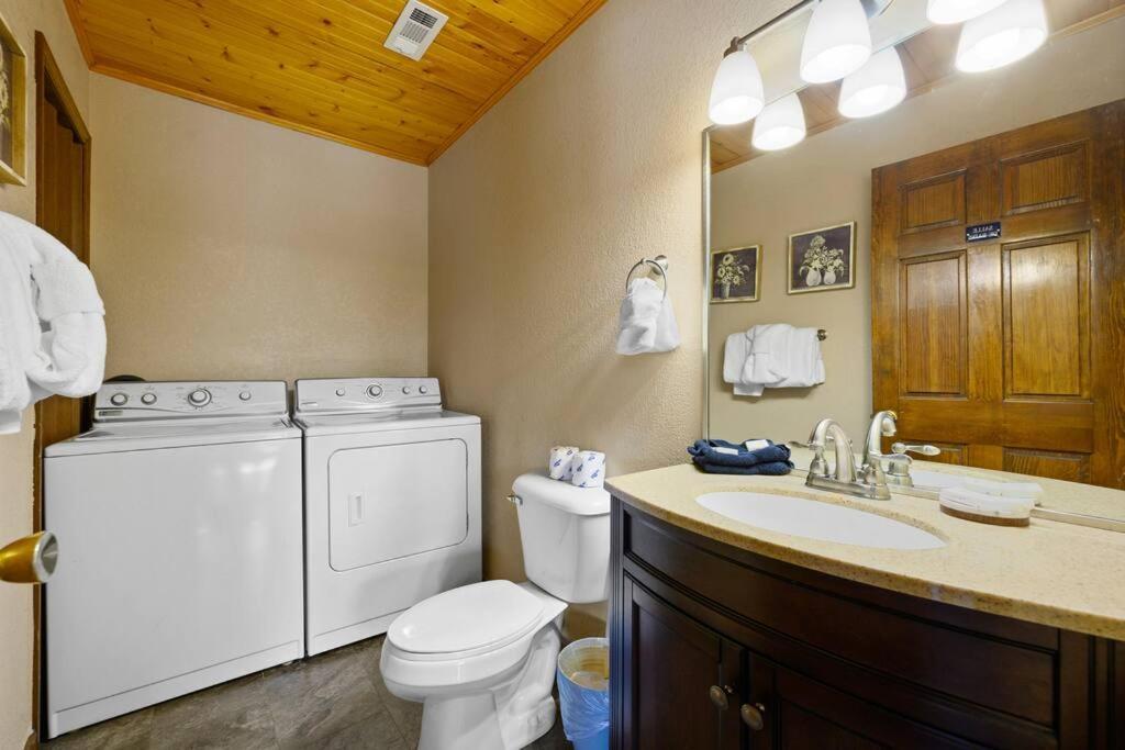 Crestview Estate 5 Acres-Heated Pool-5Min To Strip Villa Pigeon Forge Exterior photo