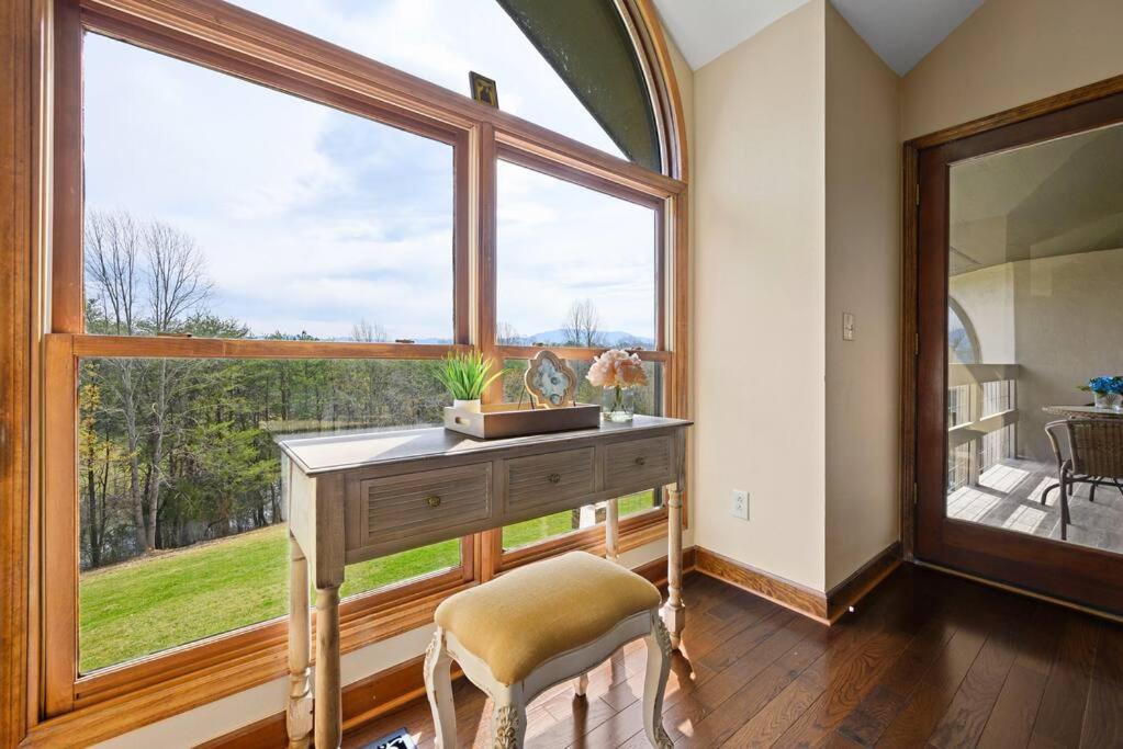 Crestview Estate 5 Acres-Heated Pool-5Min To Strip Villa Pigeon Forge Exterior photo