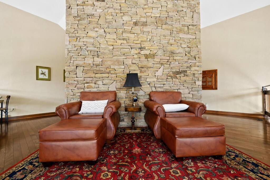 Crestview Estate 5 Acres-Heated Pool-5Min To Strip Villa Pigeon Forge Exterior photo