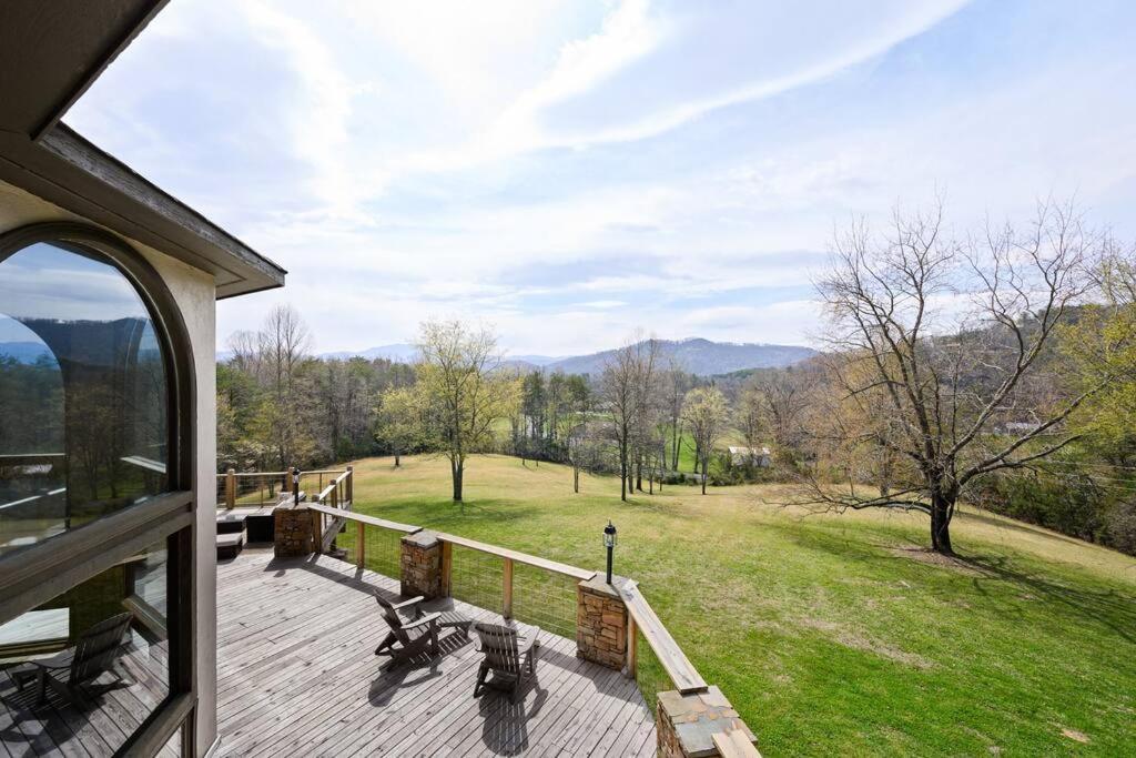 Crestview Estate 5 Acres-Heated Pool-5Min To Strip Villa Pigeon Forge Exterior photo