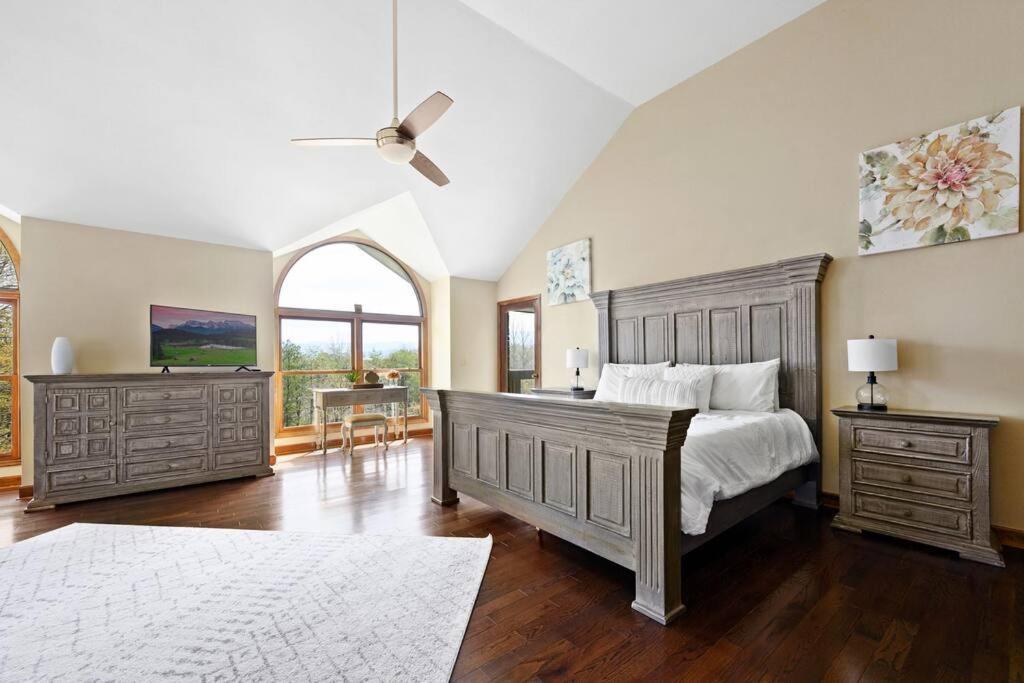 Crestview Estate 5 Acres-Heated Pool-5Min To Strip Villa Pigeon Forge Exterior photo