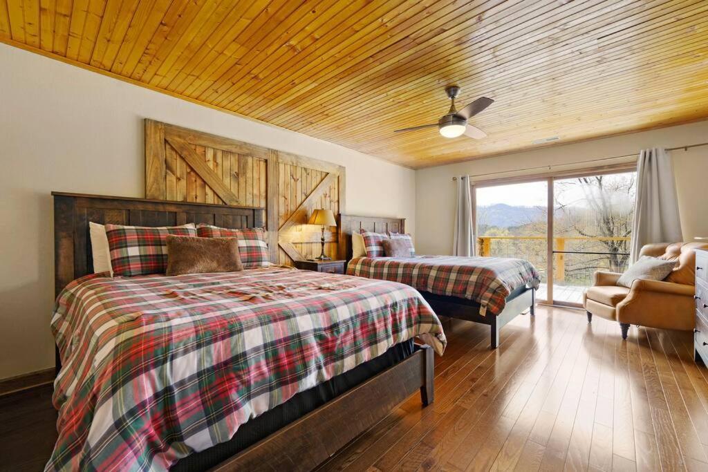 Crestview Estate 5 Acres-Heated Pool-5Min To Strip Villa Pigeon Forge Exterior photo